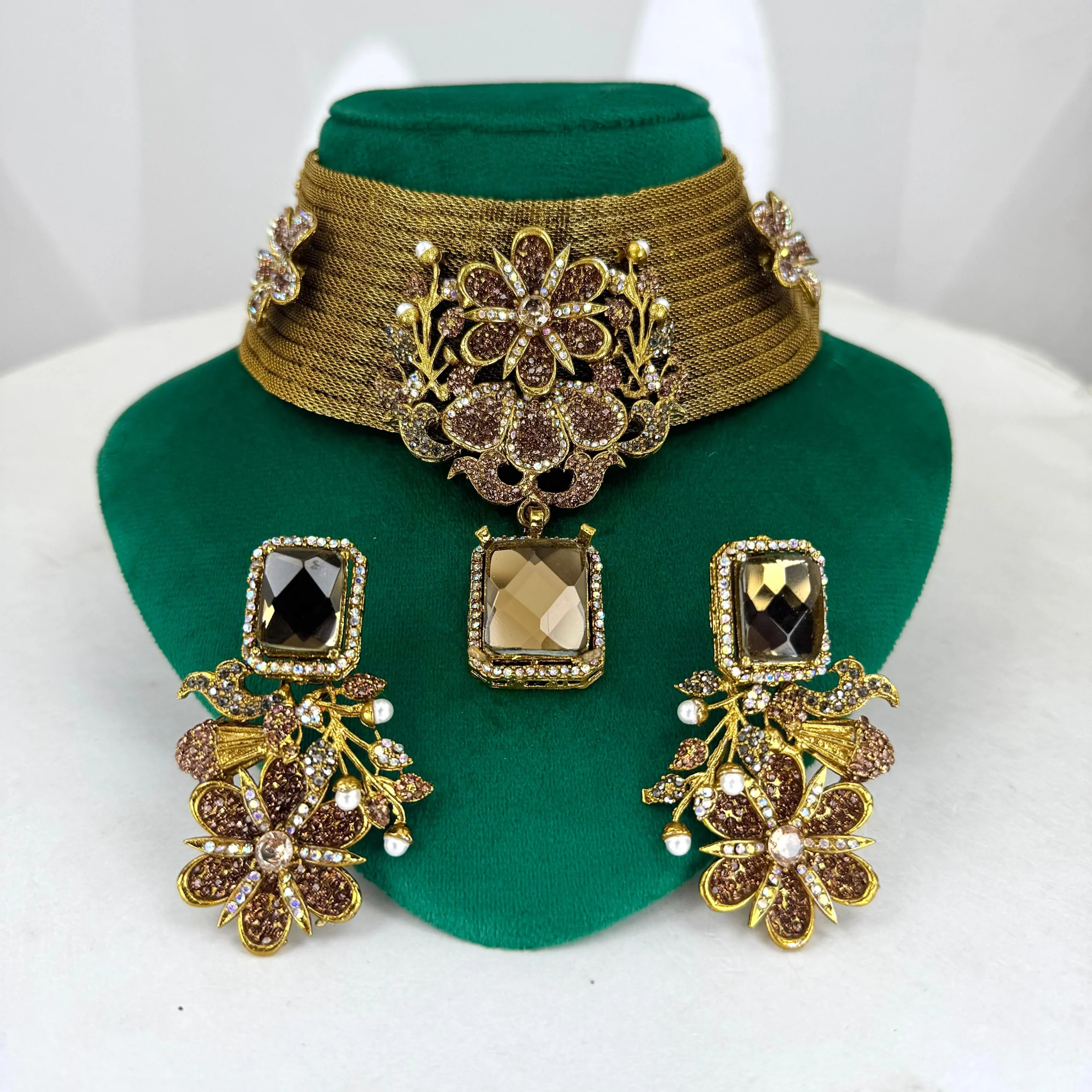 CHAMPAGNE FLORAL SET