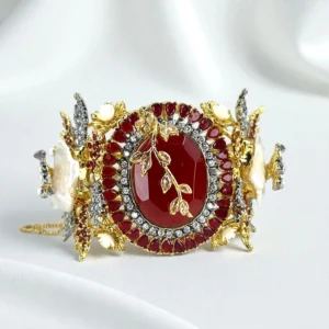 ELEGANT RUBY BANGLE