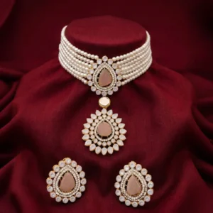 FLORAL PINK NECKLACE