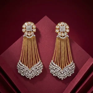 GLAMOROUS EARRINGS