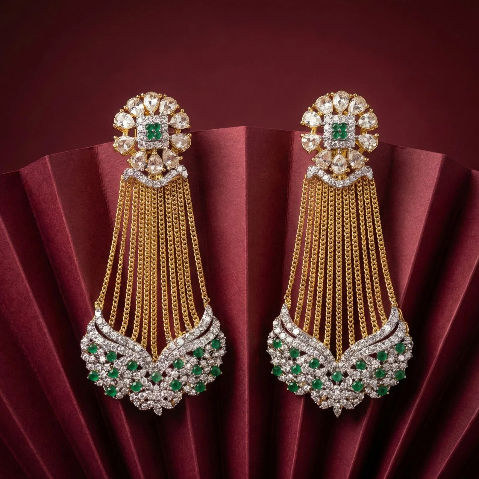 GLAMOROUS GREEN EARRINGS