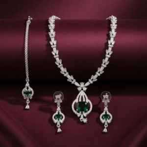 ANTIQUE NECKLACE SET