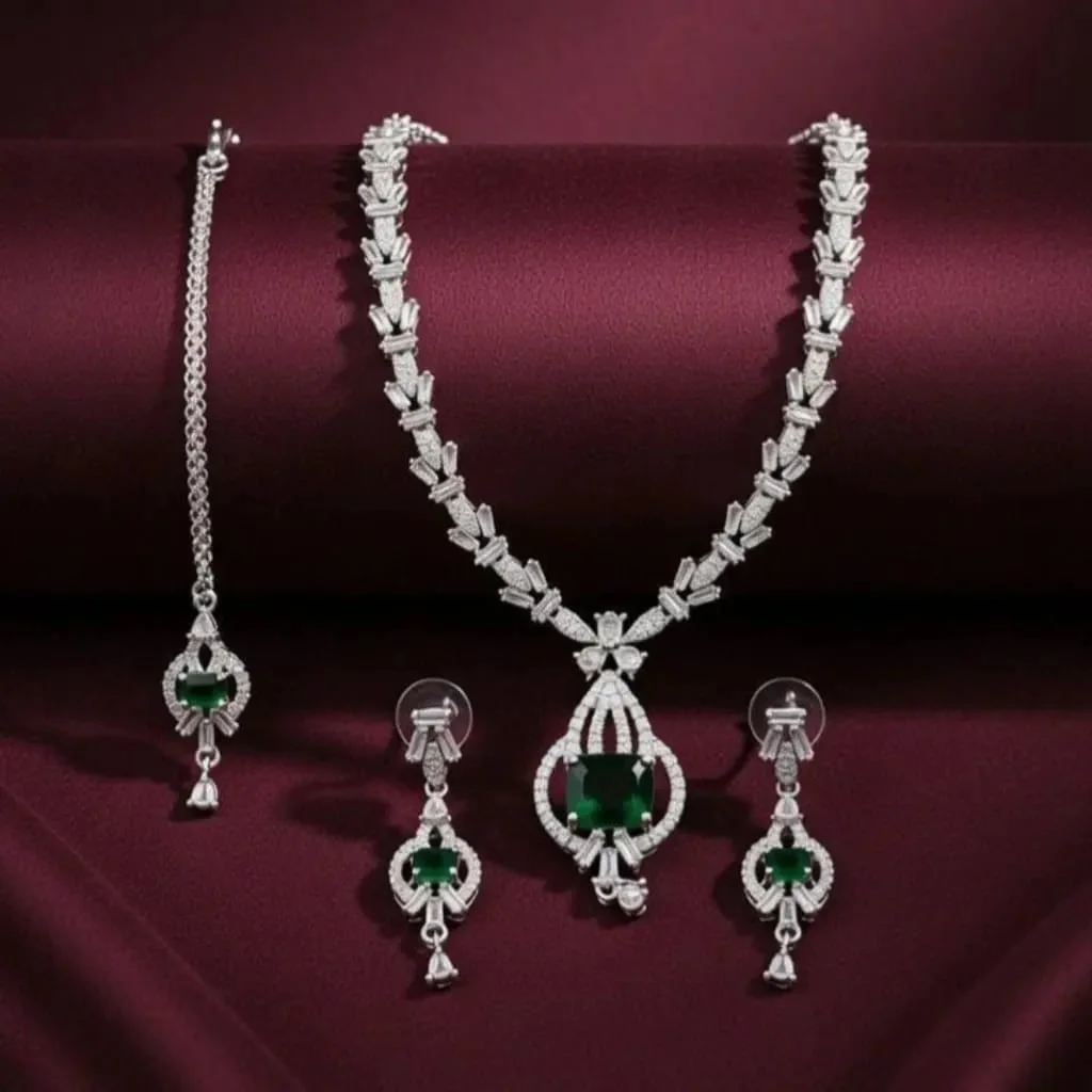 ANTIQUE NECKLACE SET