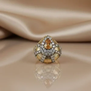 CHAMPAGNE SHELL RING