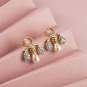PEARL PINK STUDS