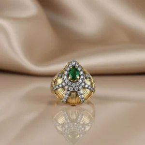 SHELL GREEN RING