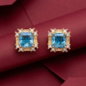 SHINY SQUARA EAR STUDS