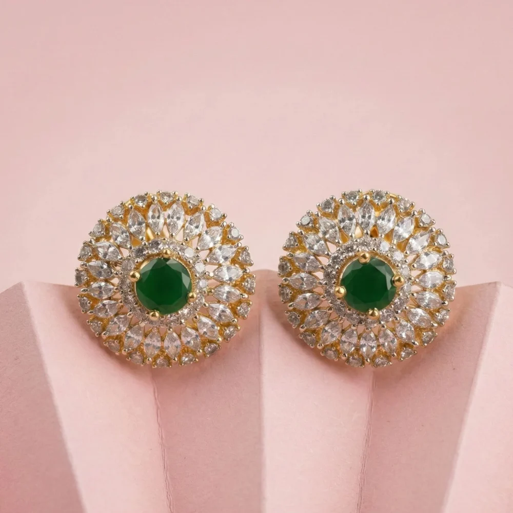 CHARMING GREEN STUDS