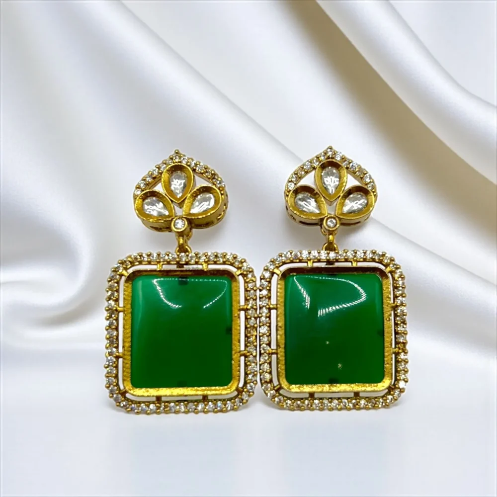 GREEN EAR STUDS