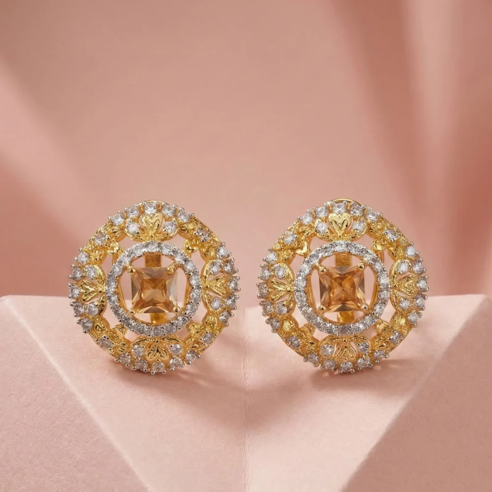 SQUARE CHAMPAGNE EAR STUDS
